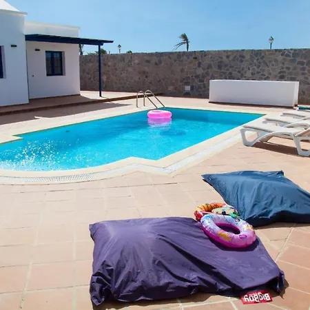 Villa Rubicon I By Tenerifesummervillas *