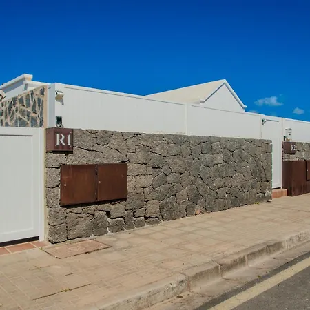 Rubicon I By Tenerifesummervillas Playa Blanca (Lanzarote)